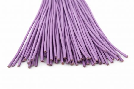 Lederband flieder, rund � 2 mm, 1 m lang, echtes Rindsleder