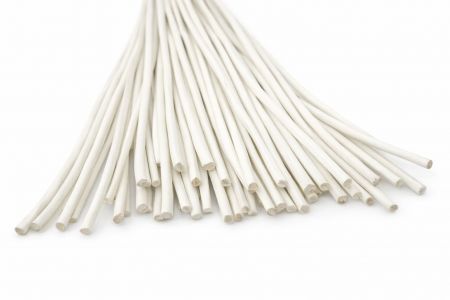 Lederband weiss, rund � 2 mm, 1 m lang, echtes Rindsleder